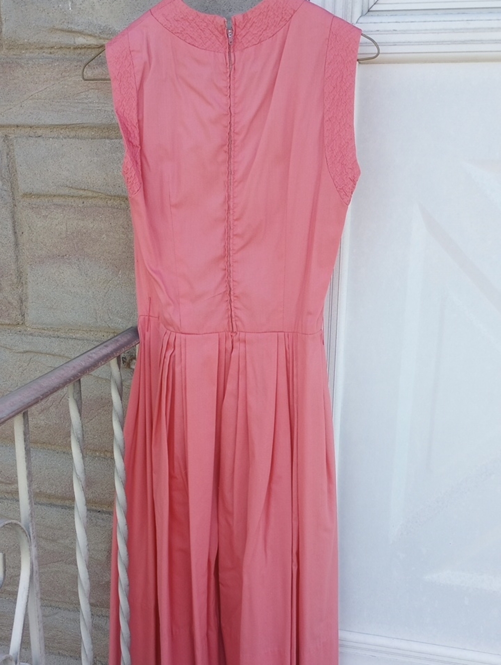 Vintage Casual Pink Coral Cotton Sleeveless Spring Summer Midi Dress, Medium? - Picture 3 of 3